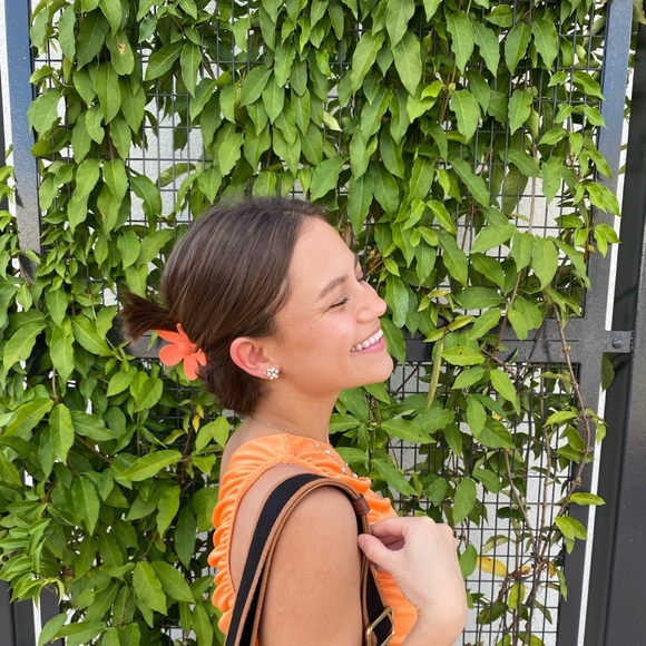 Meet your Posher, Karen - Picture 1 of 15